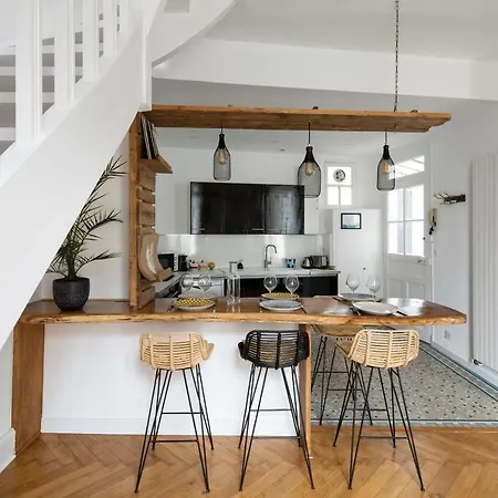 Les Ducs By Cocoonr * Nantes